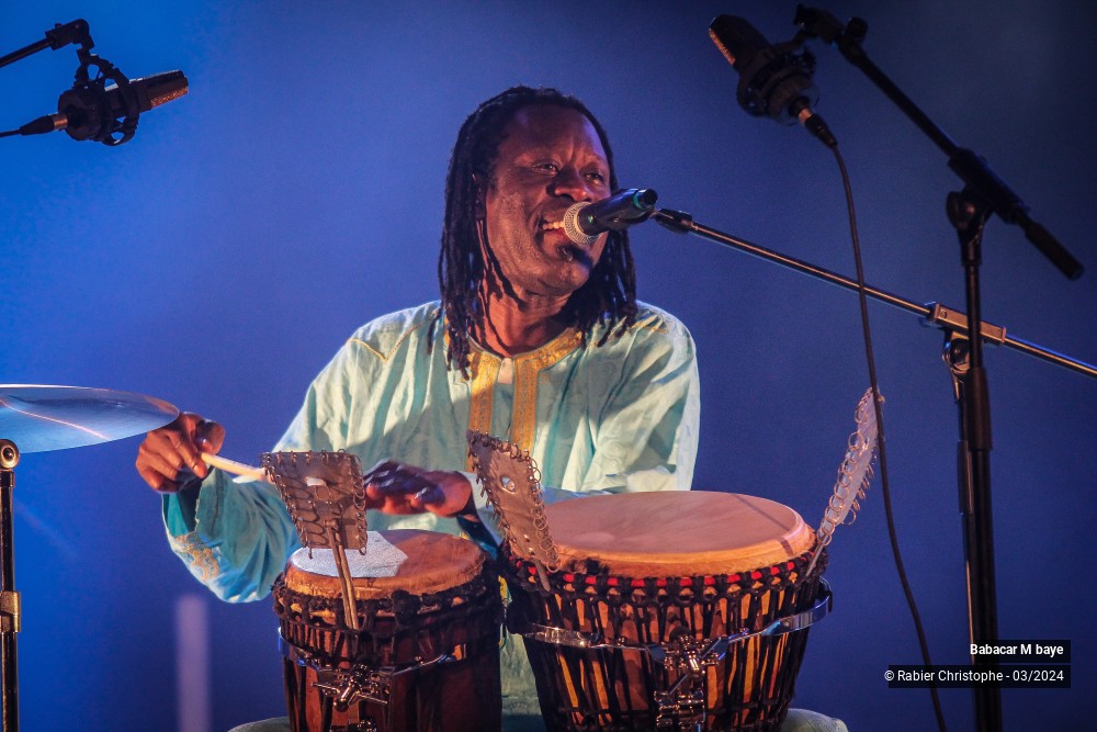 4/27 photos du spectacle Babacar Mbaye