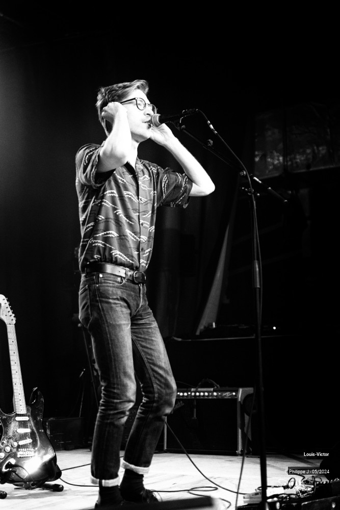 2/18 photos du spectacle Louis Victor