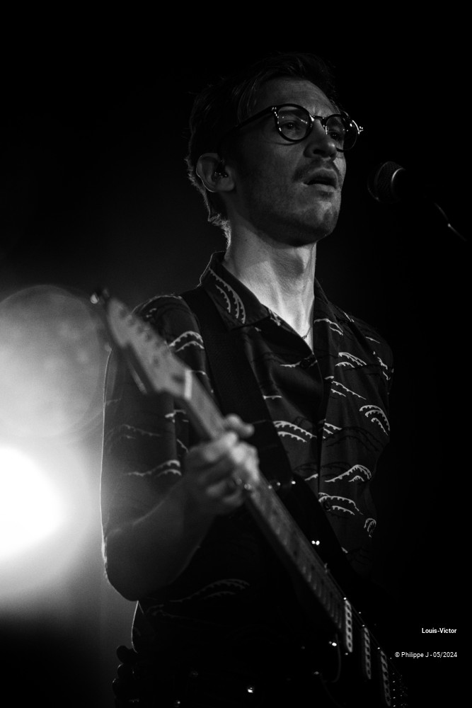 18/18 photos du spectacle Louis Victor