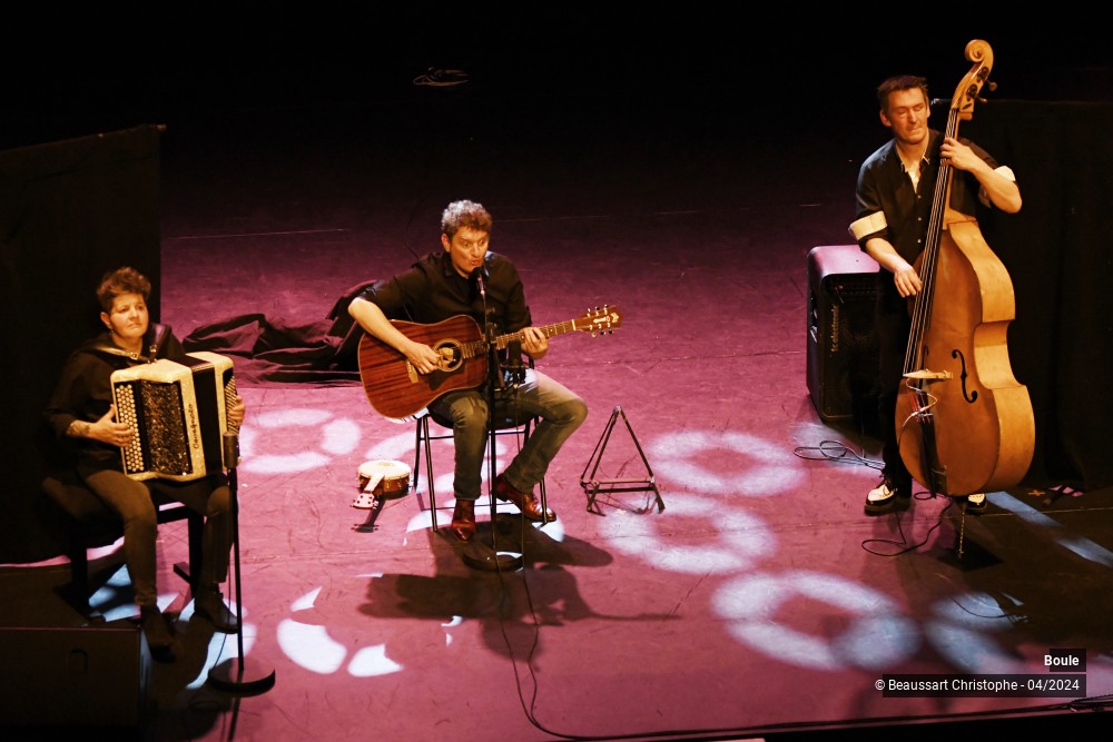 18/22 photos du spectacle Boule