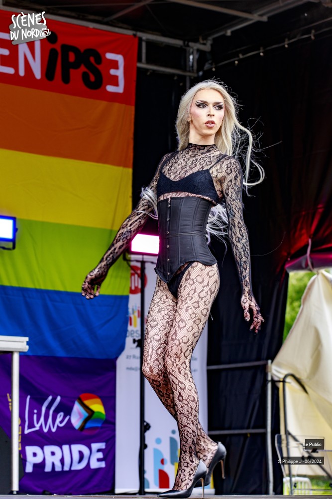 1/10 photos du spectacle Gay Pride 2024 - Scène Ouverte