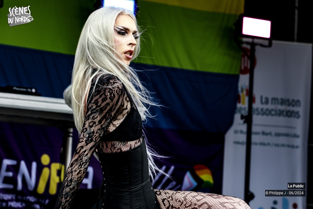 2/10 photos du spectacle Gay Pride 2024 - Scène Ouverte