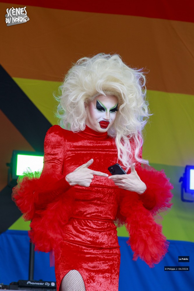 3/10 photos du spectacle Gay Pride 2024 - Scène Ouverte