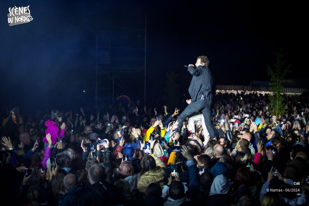 6/9 photos du spectacle Cali