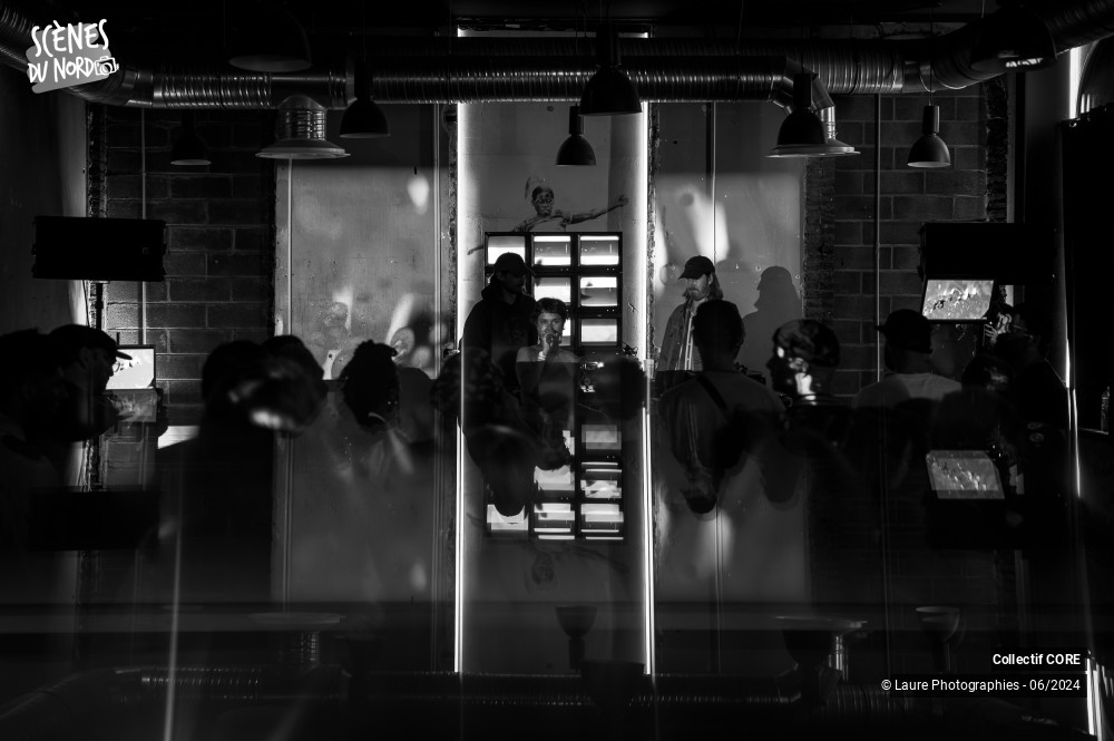 18/20 photos du spectacle Super Core Club