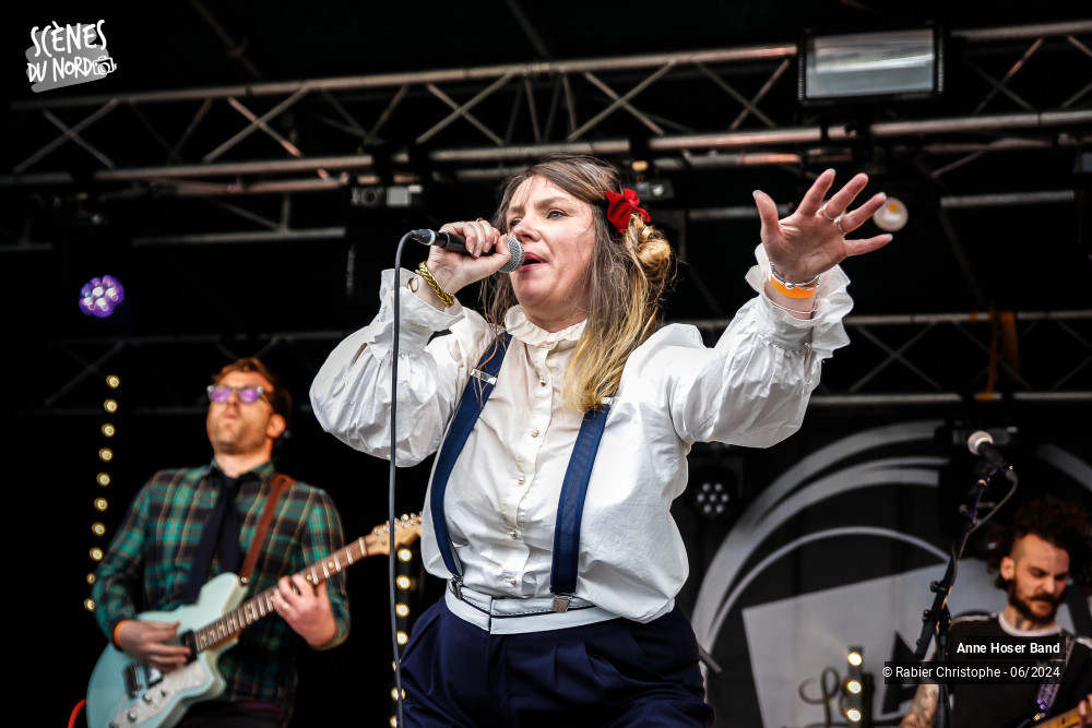 15/20 photos du spectacle Anne Hoser