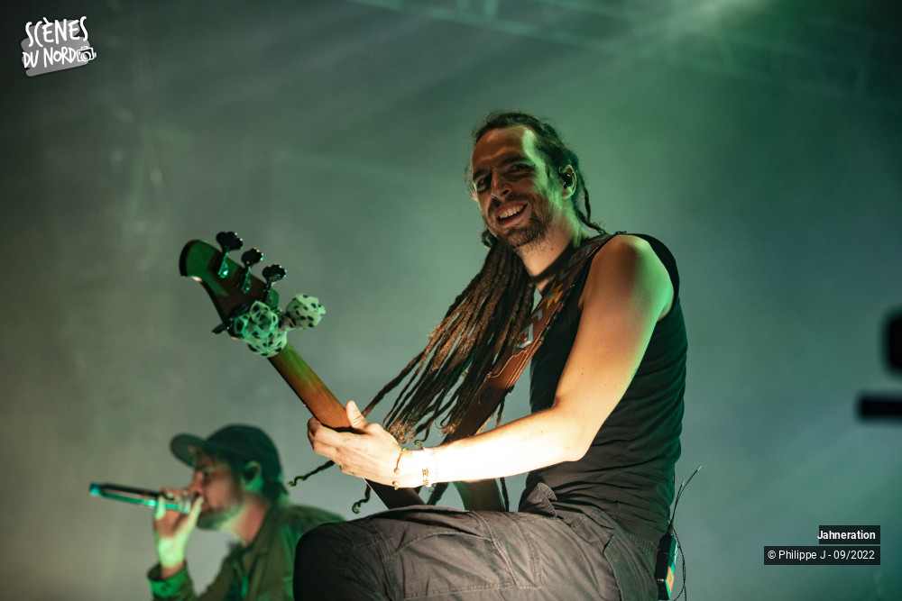 17/20 photos du spectacle Jahneration