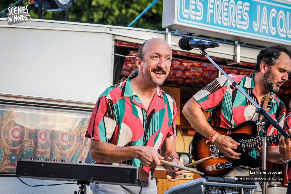 12/20 photos du spectacle Les freres Jacquard