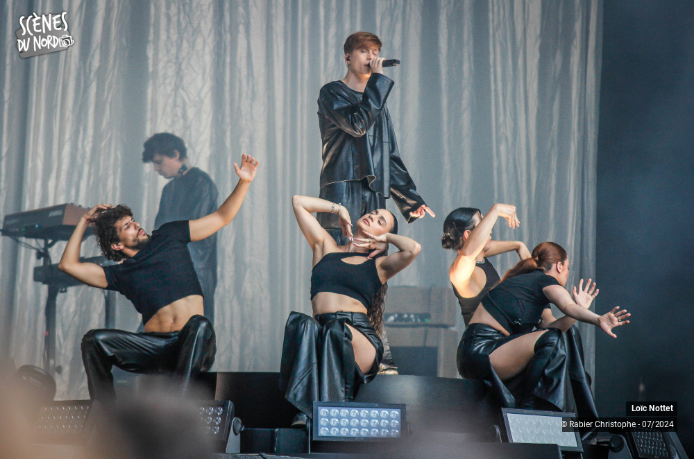3/14 photos du spectacle Loic Nottet