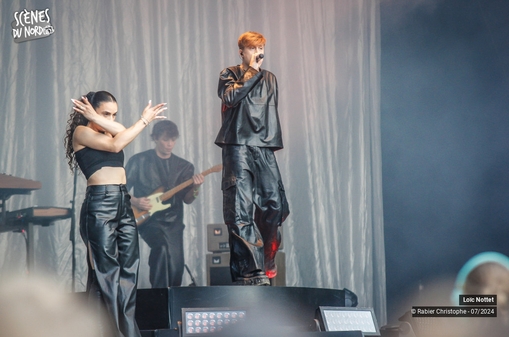 12/14 photos du spectacle Loic Nottet