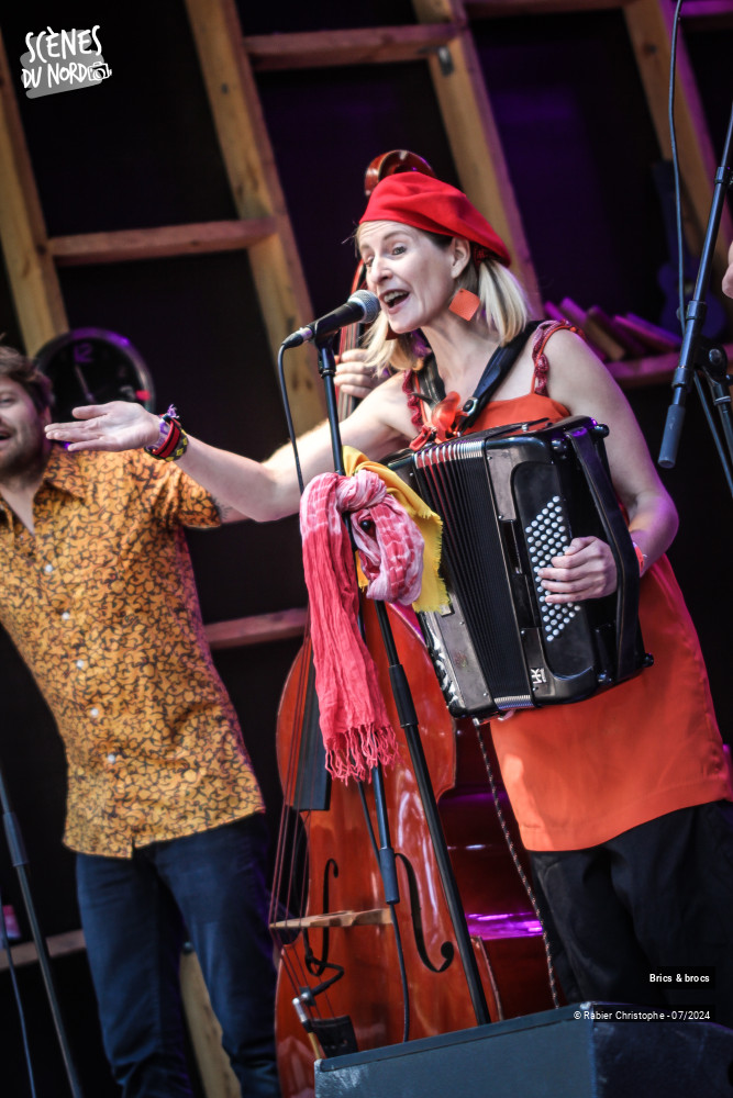 8/14 photos du spectacle Bric & Broc