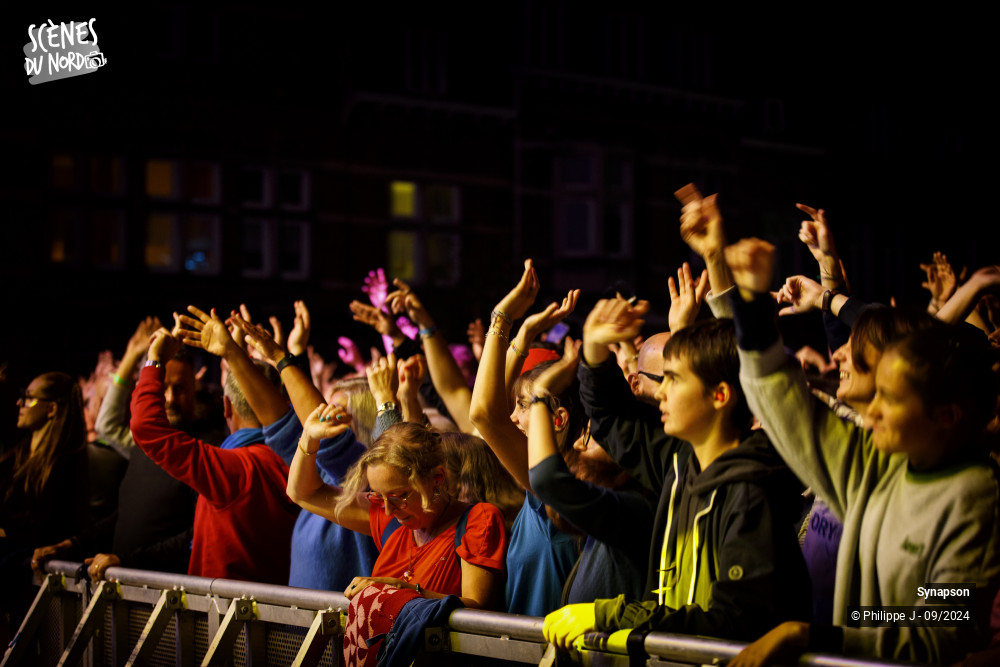 8/19 photos du spectacle Synapson