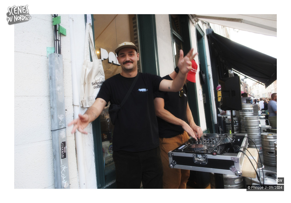 7/20 photos du spectacle TGV DJ set