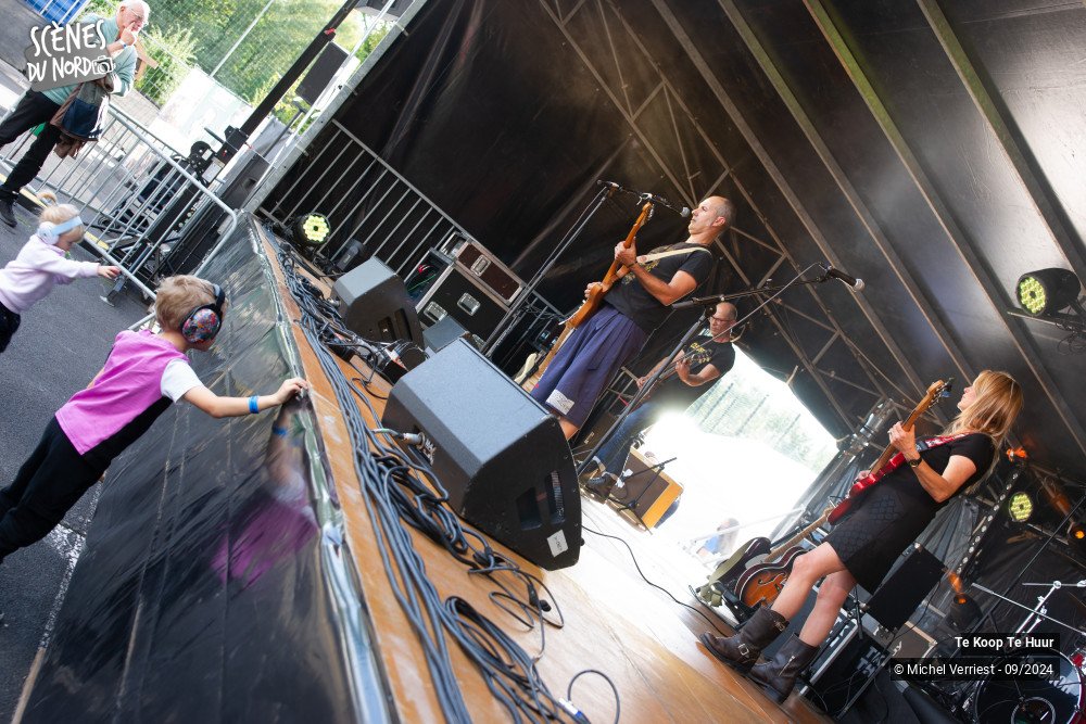 15/20 photos du spectacle Te Koop te huur au SLBfest 2024
