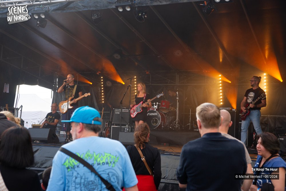 16/20 photos du spectacle Te Koop te huur au SLBfest 2024