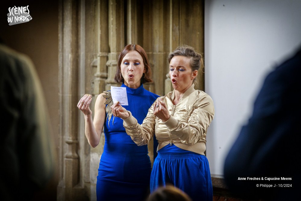 9/12 photos du spectacle Human Behaviour - Anne Freches & Capucine Meens