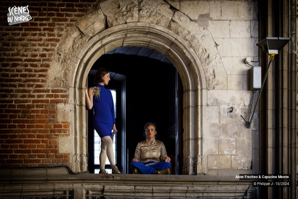 12/12 photos du spectacle Human Behaviour - Anne Freches & Capucine Meens