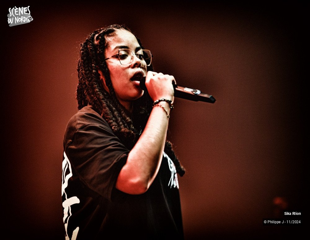 8/9 photos du spectacle Sika Rlion
