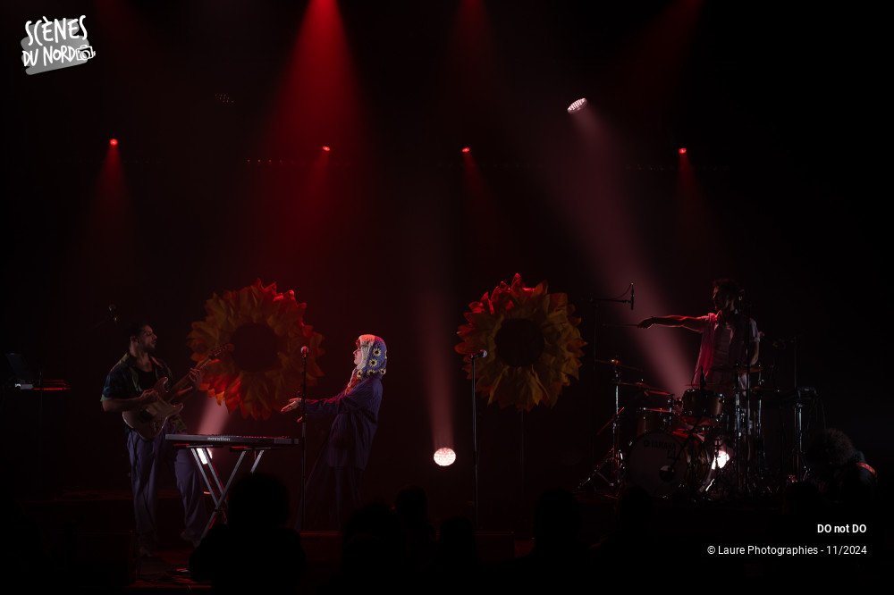 3/10 photos du spectacle DO not DO