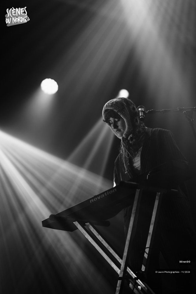 8/10 photos du spectacle DO not DO