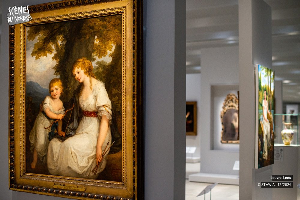 15/16 photos du spectacle Regard amusé sur la nouvelle galerie du temps_décembre2024