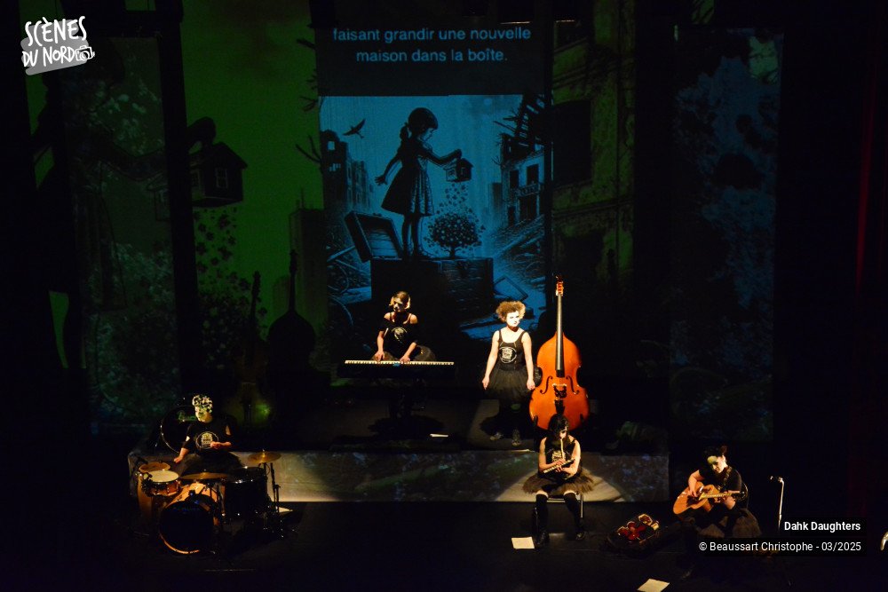14/18 photos du spectacle Dakh Daughters