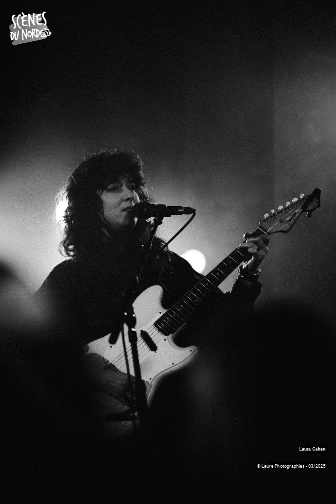 2/11 photos du spectacle Laura Cahen