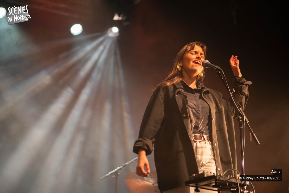 18/20 photos du spectacle Aâma