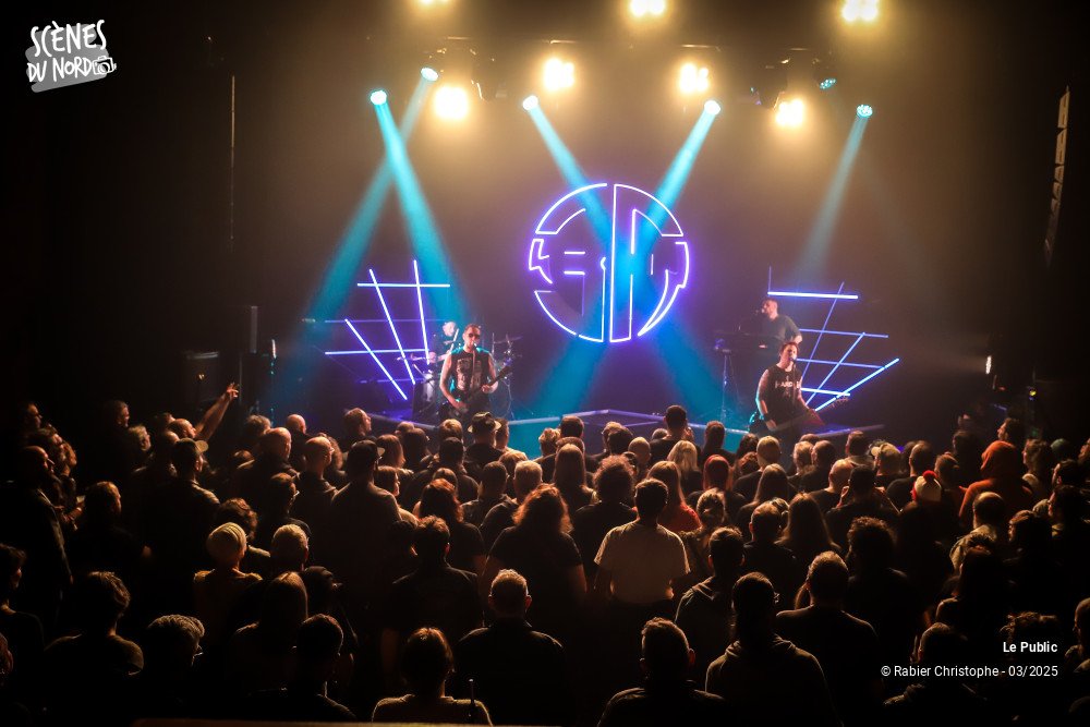 12/17 photos du spectacle Ambiance au festival A Travers Chants 2025