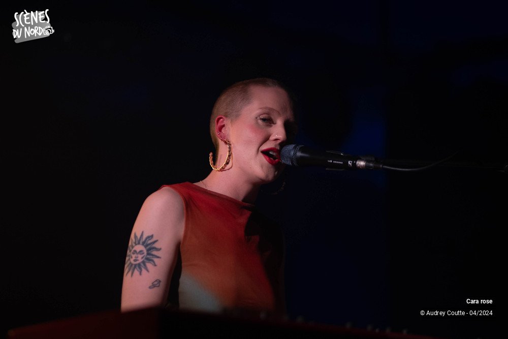 2/10 photos du spectacle Cara Rose
