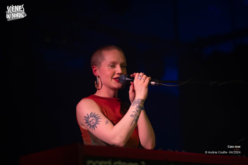 4/10 photos du spectacle Cara Rose