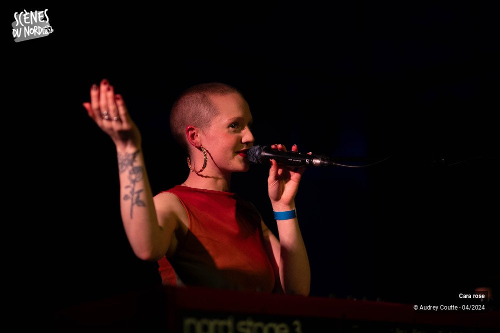 5/10 photos du spectacle Cara Rose