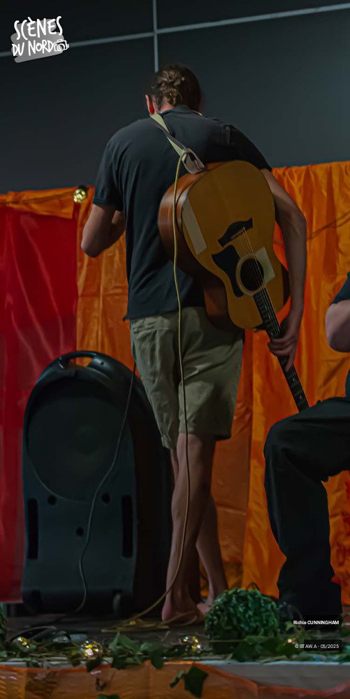 9/15 photos du spectacle Richie Cunningham au festival de l'arbre