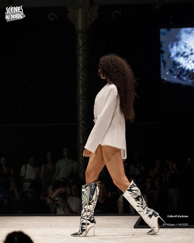 3/16 photos du spectacle Défilé ESMOD 2025 #2