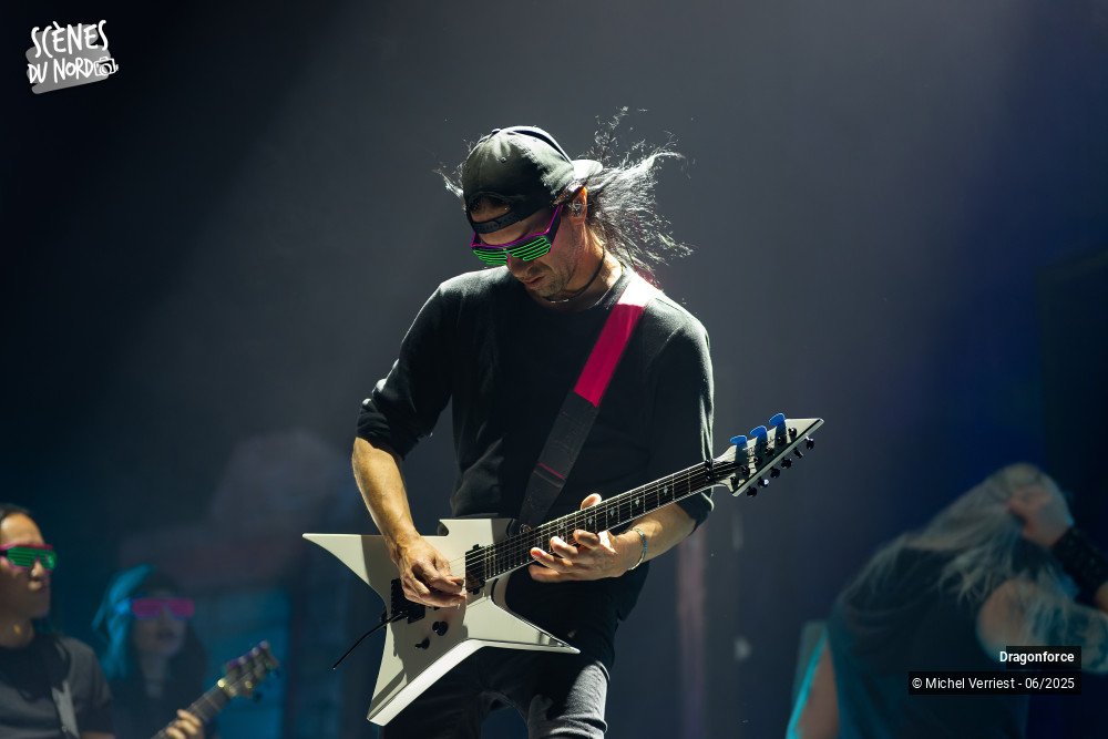 12/18 photos du spectacle Dragonforce