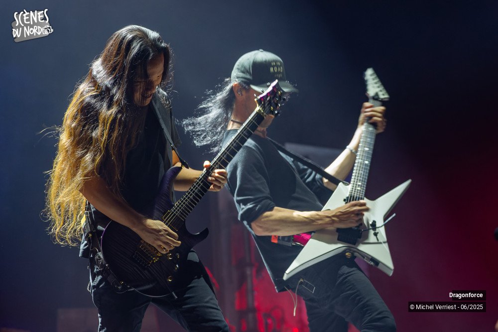 14/18 photos du spectacle Dragonforce