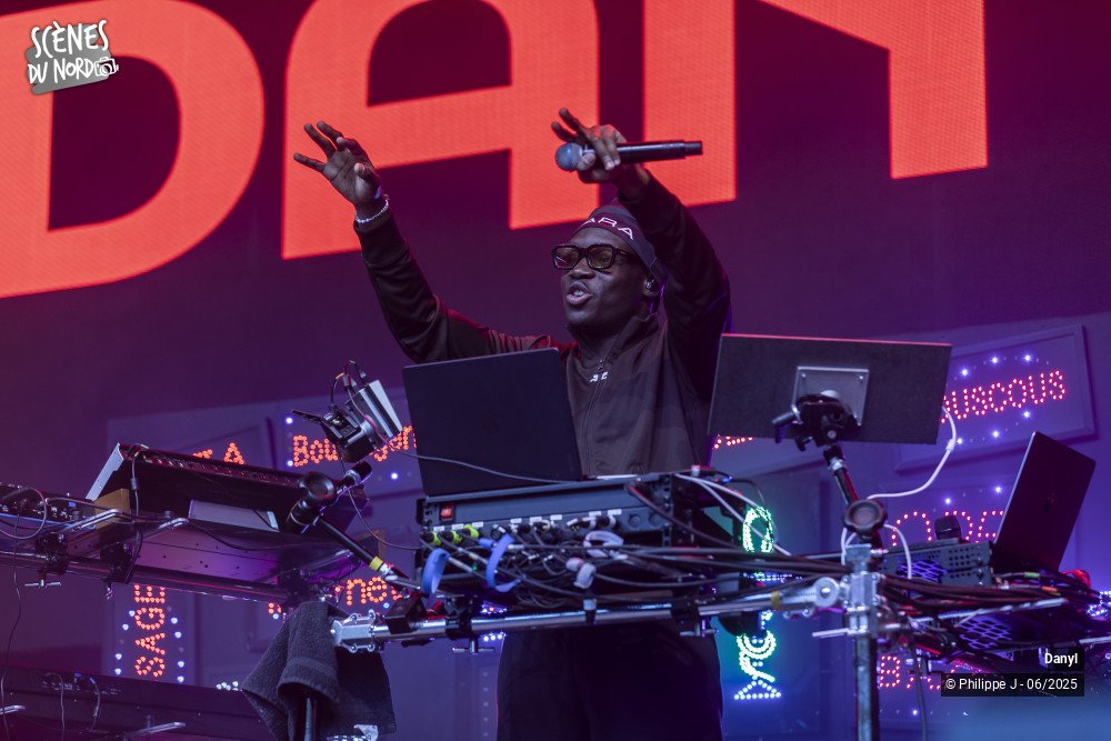 2/10 photos du spectacle Danyl