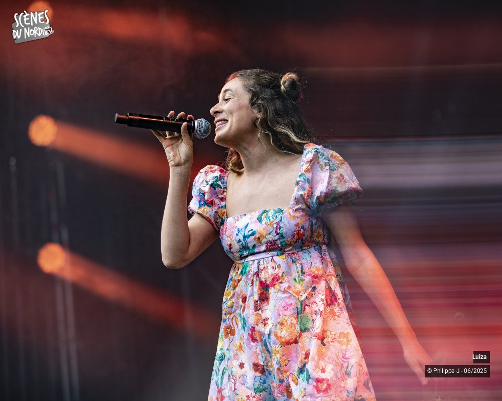 6/8 photos du spectacle Luiza