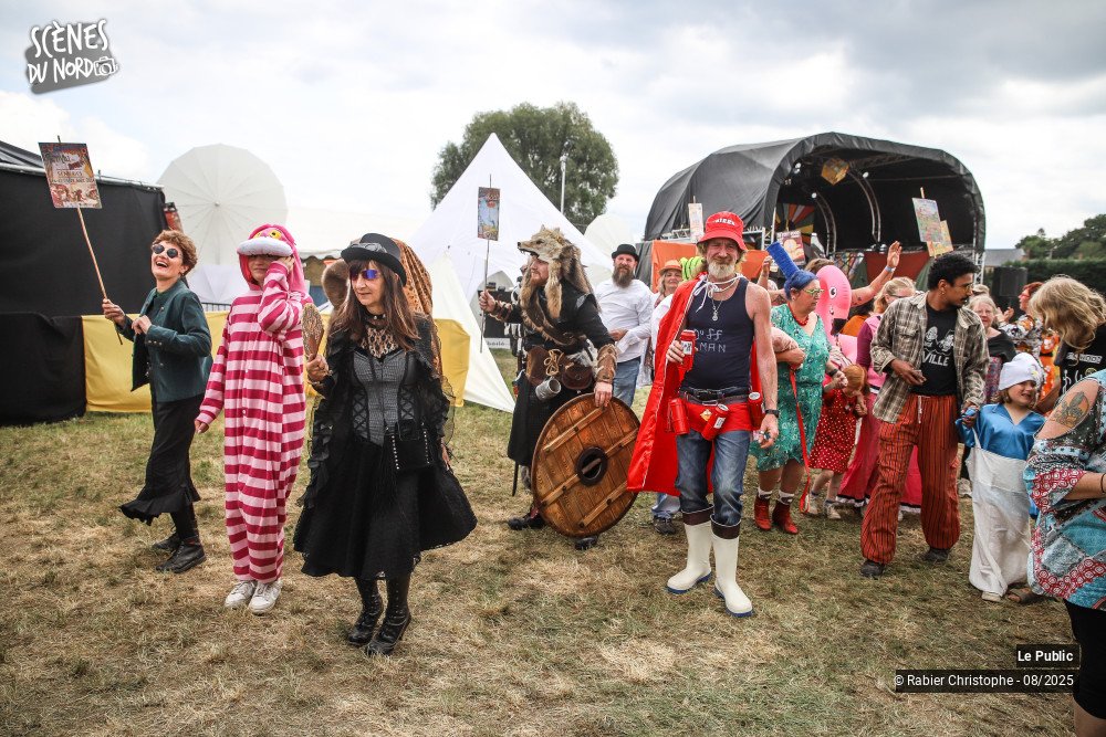 7/17 photos du spectacle Ambiance 8 au festival Le P'tit Wood 2025
