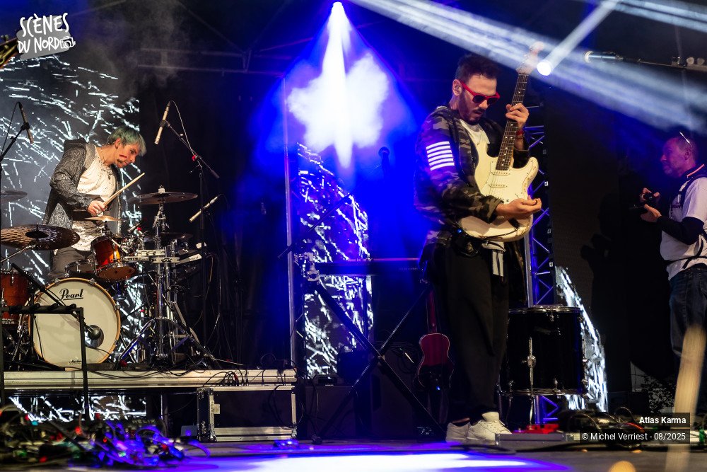 17/20 photos du spectacle Atlas Karma au Hush festival