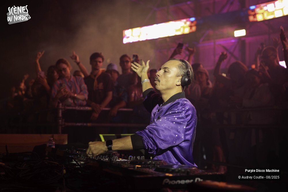 8/9 photos du spectacle Purple Disco Machine