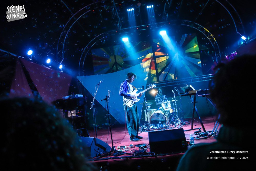 18/20 photos du spectacle zara thus tra fuzzu orchestra