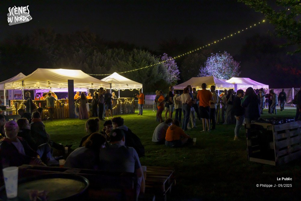 17/24 photos du spectacle Ambiance Les Vents Contraires 2025 #1