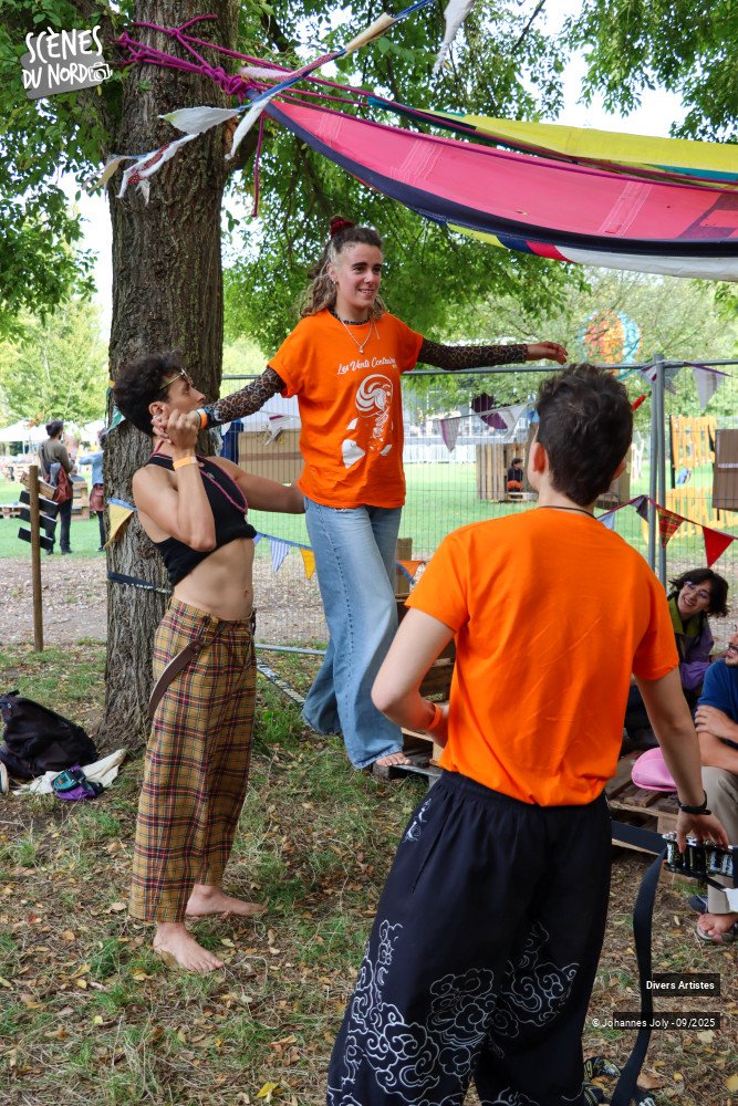 3/20 photos du spectacle Ambiance Les Vents Contraires 2025 - Samedi