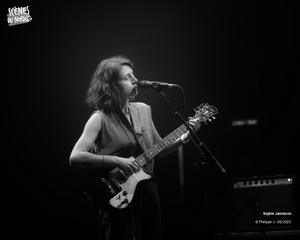 3/8 photos du spectacle Sophie Jamieson
