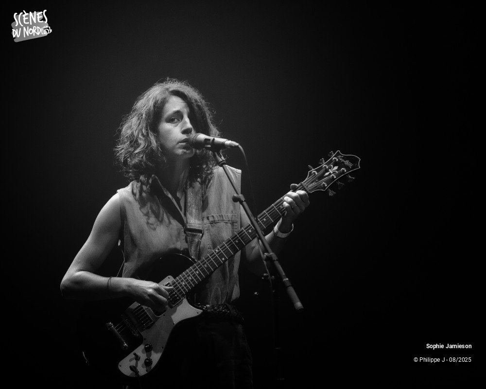 5/8 photos du spectacle Sophie Jamieson