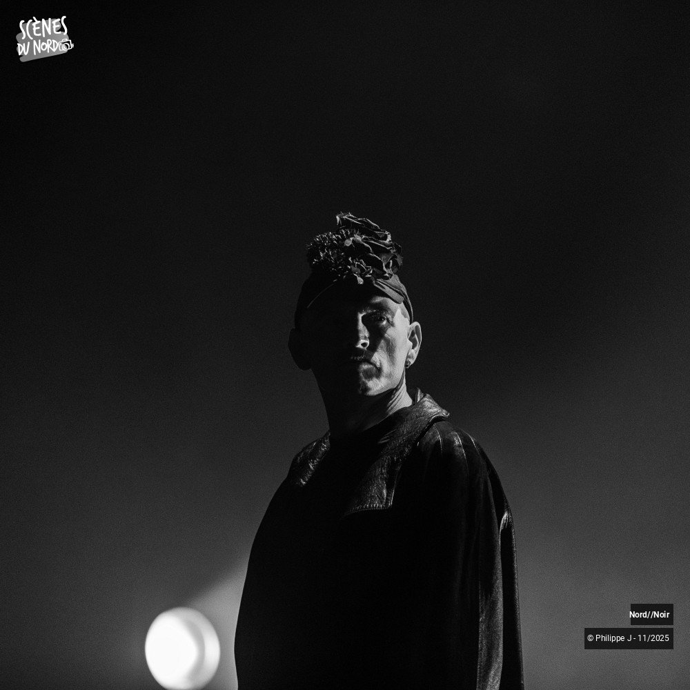 1/8 photos du spectacle Nord//Noir
