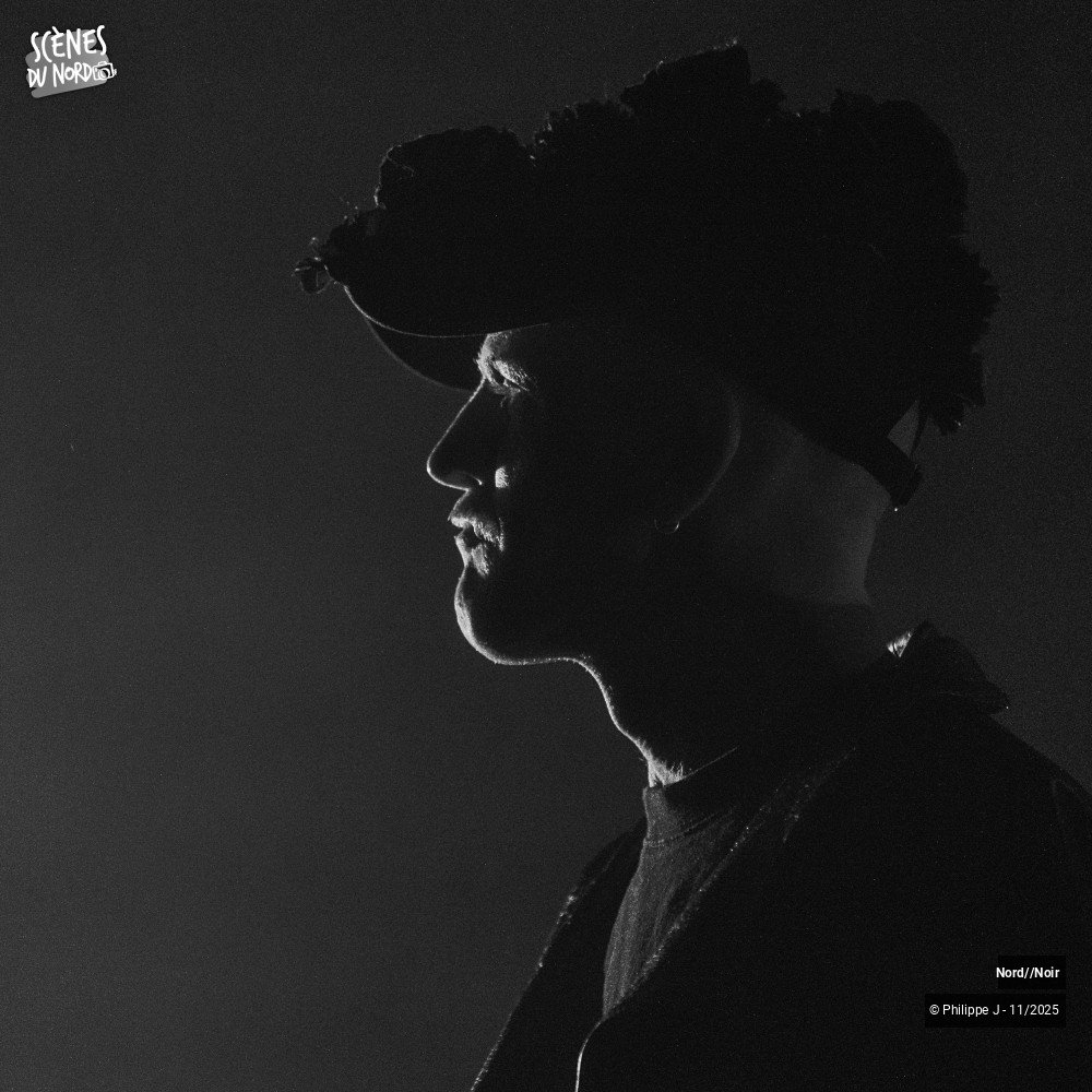 2/8 photos du spectacle Nord//Noir