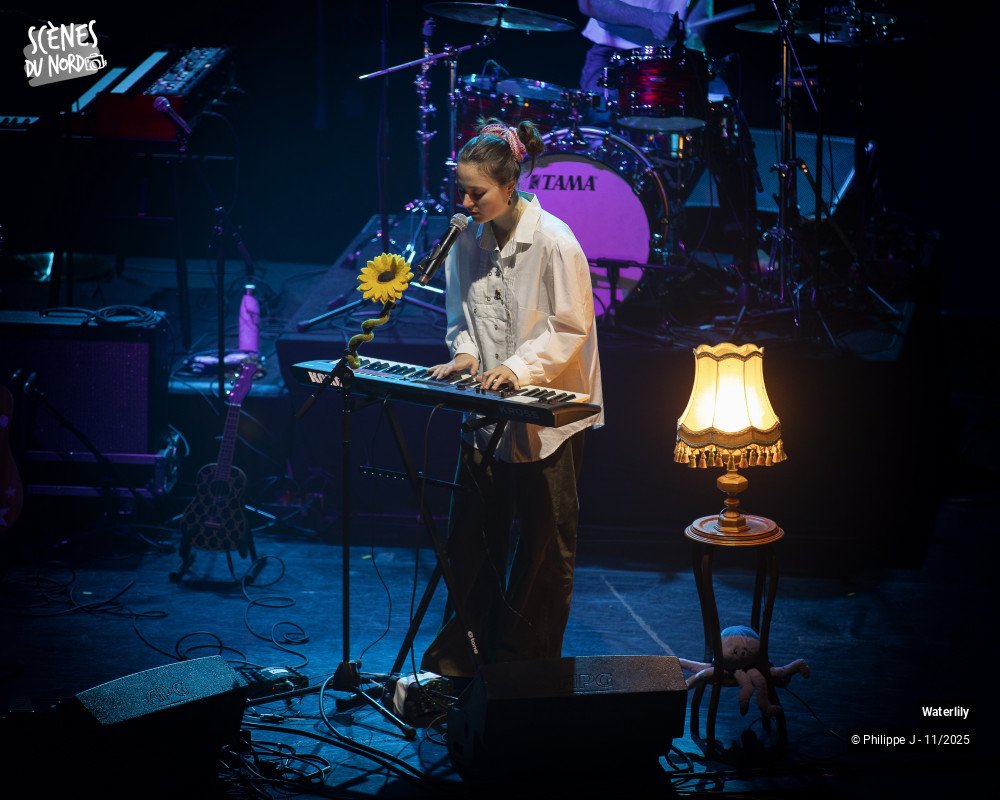 6/12 photos du spectacle Waterlily