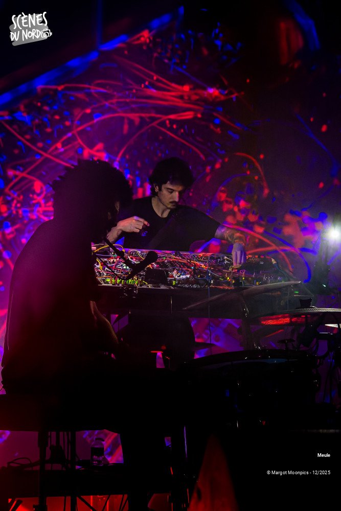 3/8 photos du spectacle Meule